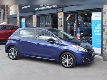 Used Peugeot 208 2016 for sale - 76474649: Photo