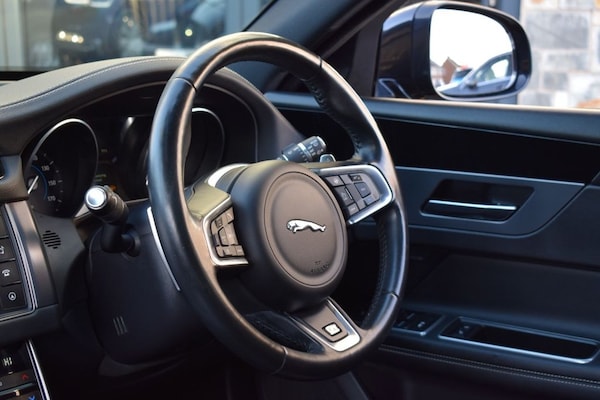 Used Jaguar XF 2018 for sale - 76105752: Photo 38