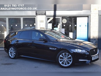 Used Jaguar XF 2018 for sale - 76105752: Photo 3