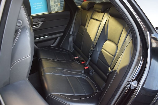 Used Jaguar XF 2018 for sale - 76105752: Photo 8