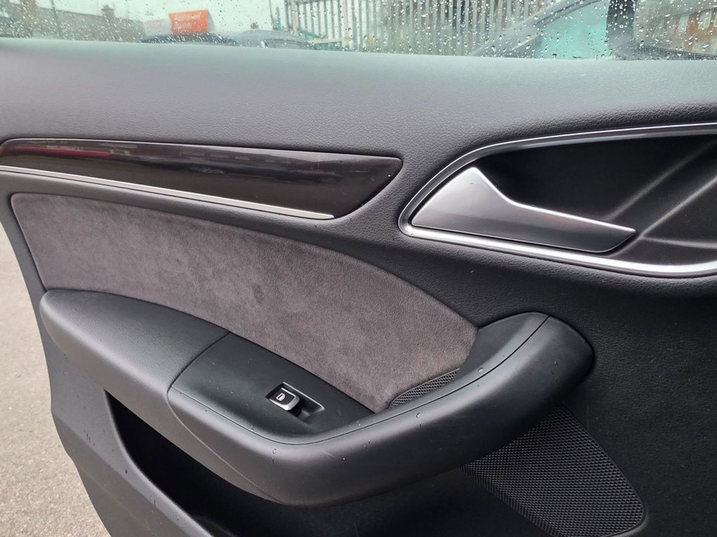 Used Audi Q3 2017 for sale - 77780183: Photo 32