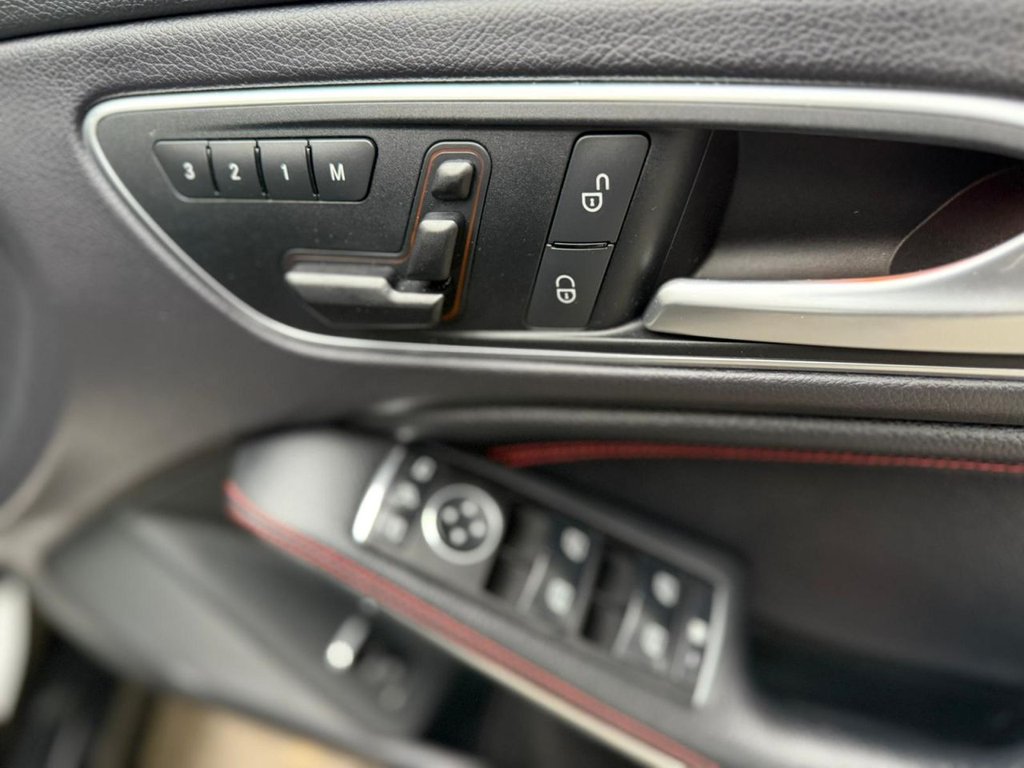 Used Mercedes-Benz CLA 2014 for sale - 76297045: Photo 32