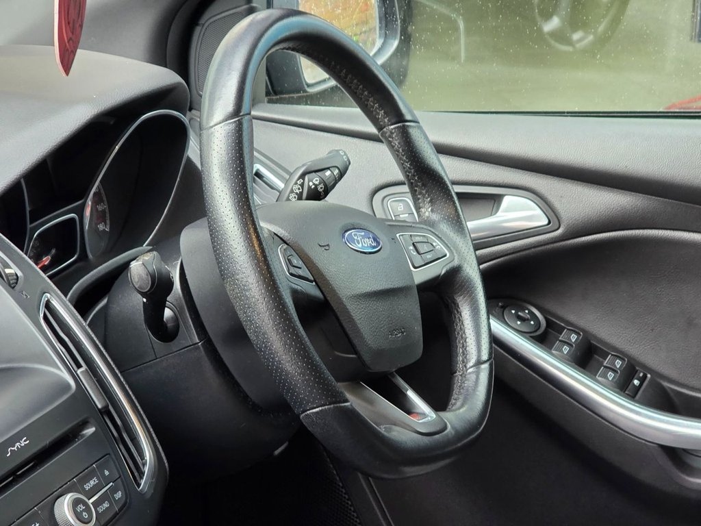Used Ford Focus 2017 for sale - 77263875: Photo 12