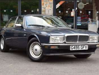 1989 (95) - 4.0 4.0 4d 235 BHP 4-Door