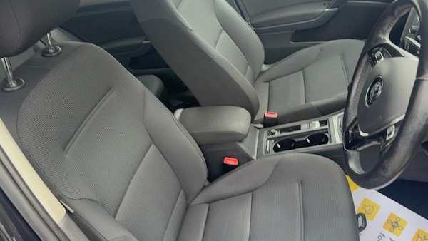Used Volkswagen Golf 2015 for sale - 76216865: Photo 19