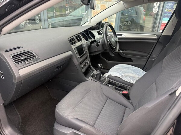 Used Volkswagen Golf 2015 for sale - 76216865: Photo 33