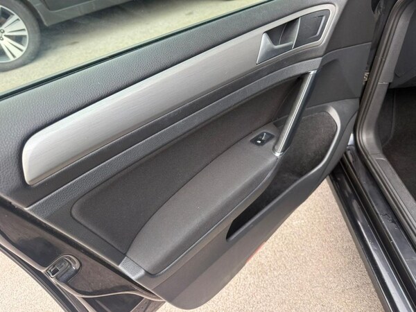 Used Volkswagen Golf 2015 for sale - 76216865: Photo 34