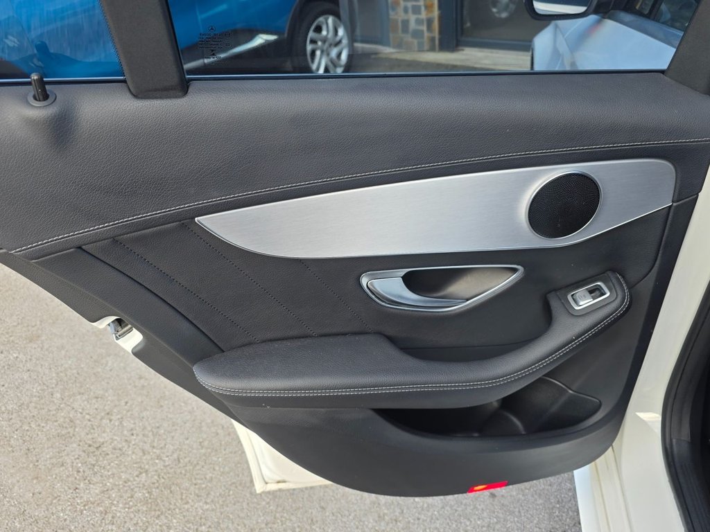 Used Mercedes-Benz C Class 2015 for sale - 78124441: Photo 38