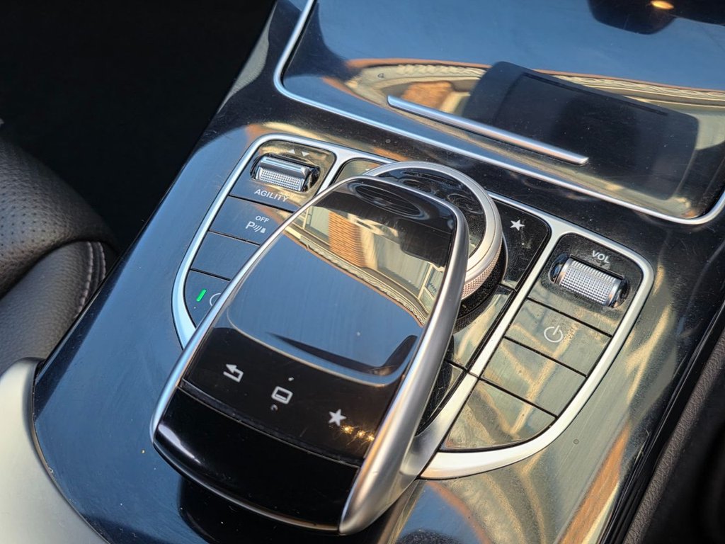 Used Mercedes-Benz C Class 2015 for sale - 78124441: Photo 41