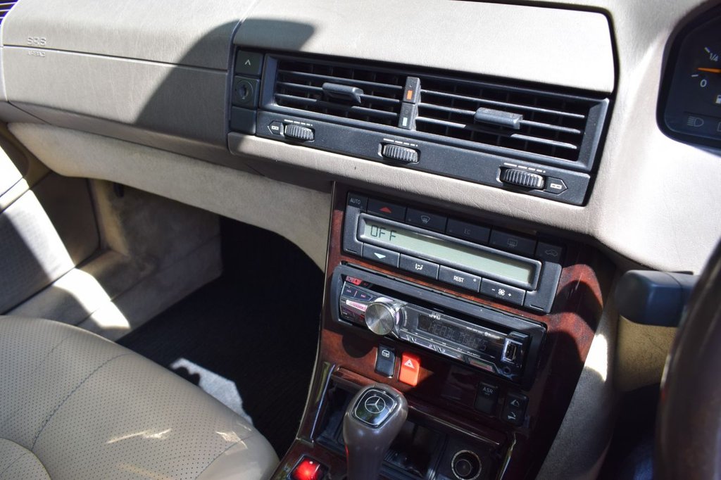 Used Mercedes-Benz SL 1996 for sale - 76068637: Photo 6