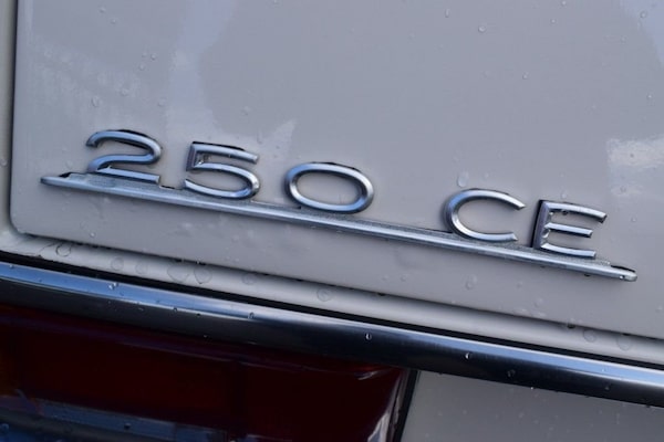 Used Mercedes-Benz 250 1972 for sale - 72417513: Photo 33