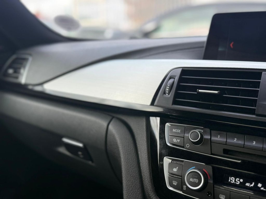 Used BMW 4 Series 2017 for sale - 76356656: Photo 28