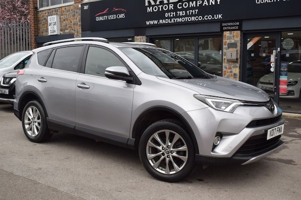 Used Toyota RAV4 2017 for sale - 74434646: Photo 14