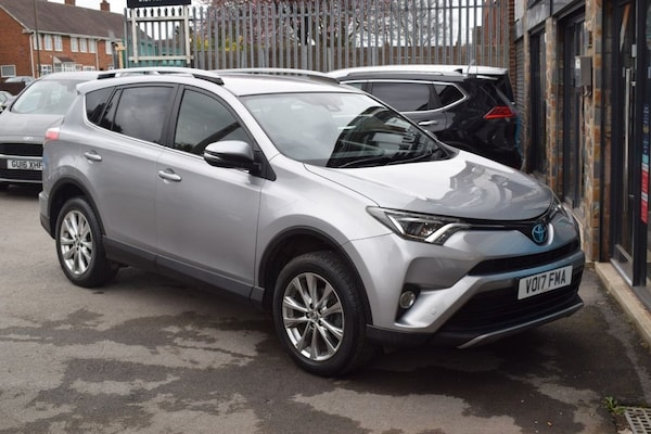 Used Toyota RAV4 2017 for sale - 74434646: Photo 20