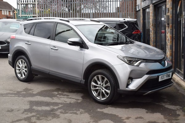 Used Toyota RAV4 2017 for sale - 74434646: Photo 21