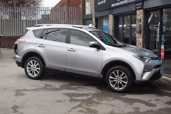 Used Toyota RAV4 2017 for sale - 74434646: Photo 22
