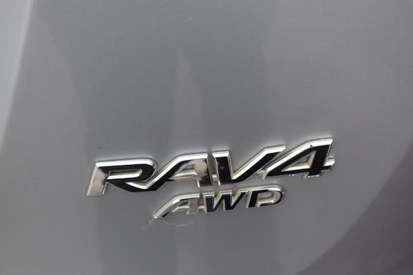 Used Toyota RAV4 2017 for sale - 74434646: Photo 45