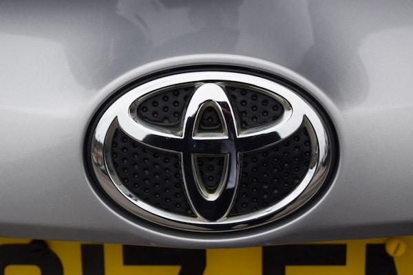 Used Toyota RAV4 2017 for sale - 74434646: Photo 46