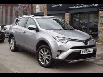 Used Toyota RAV4 2017 for sale - 74434646: Photo