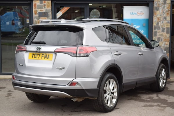 Used Toyota RAV4 2017 for sale - 74434646: Photo 7