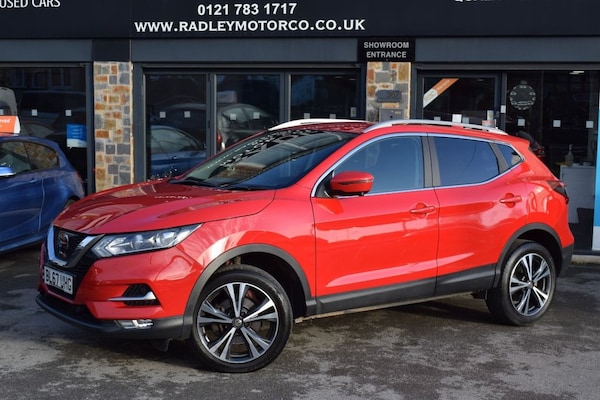 Used Nissan Qashqai 2018 for sale - 74429611: Photo 2