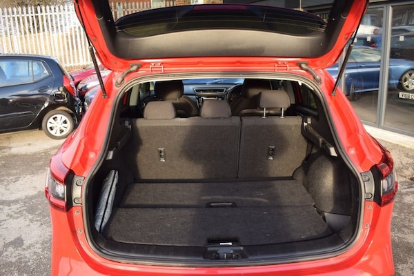 Used Nissan Qashqai 2018 for sale - 74429611: Photo 32