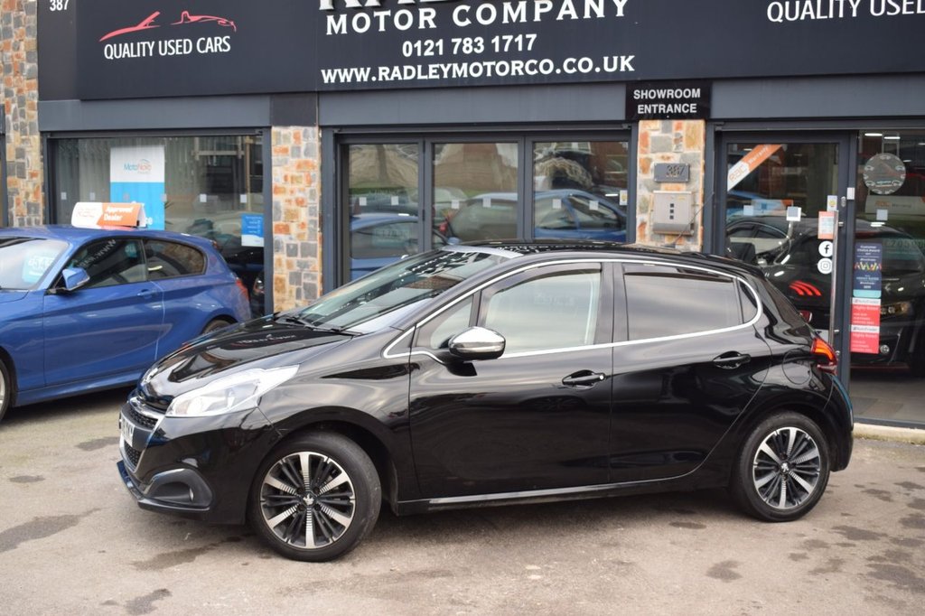 Used Peugeot 208 2018 for sale - 77436537: Photo 15