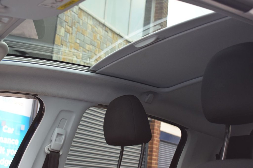 Used Peugeot 208 2018 for sale - 77436537: Photo 41