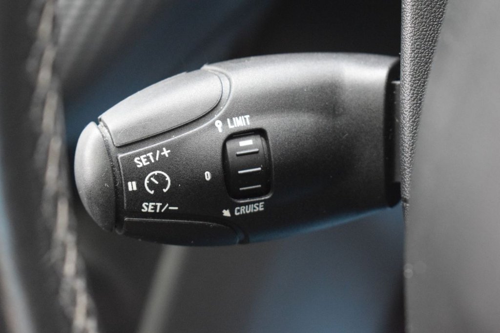 Used Peugeot 208 2018 for sale - 77436537: Photo 48