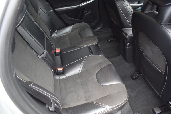 Used Volvo V40 2017 for sale - 74460422: Photo 14