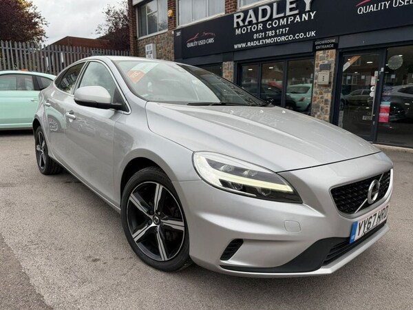 Used Volvo V40 2017 for sale - 74460422: Photo 30