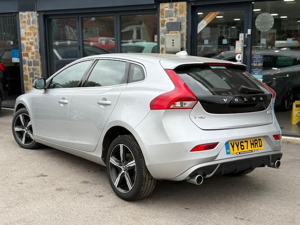 Used Volvo V40 2017 for sale - 74460422: Photo 4