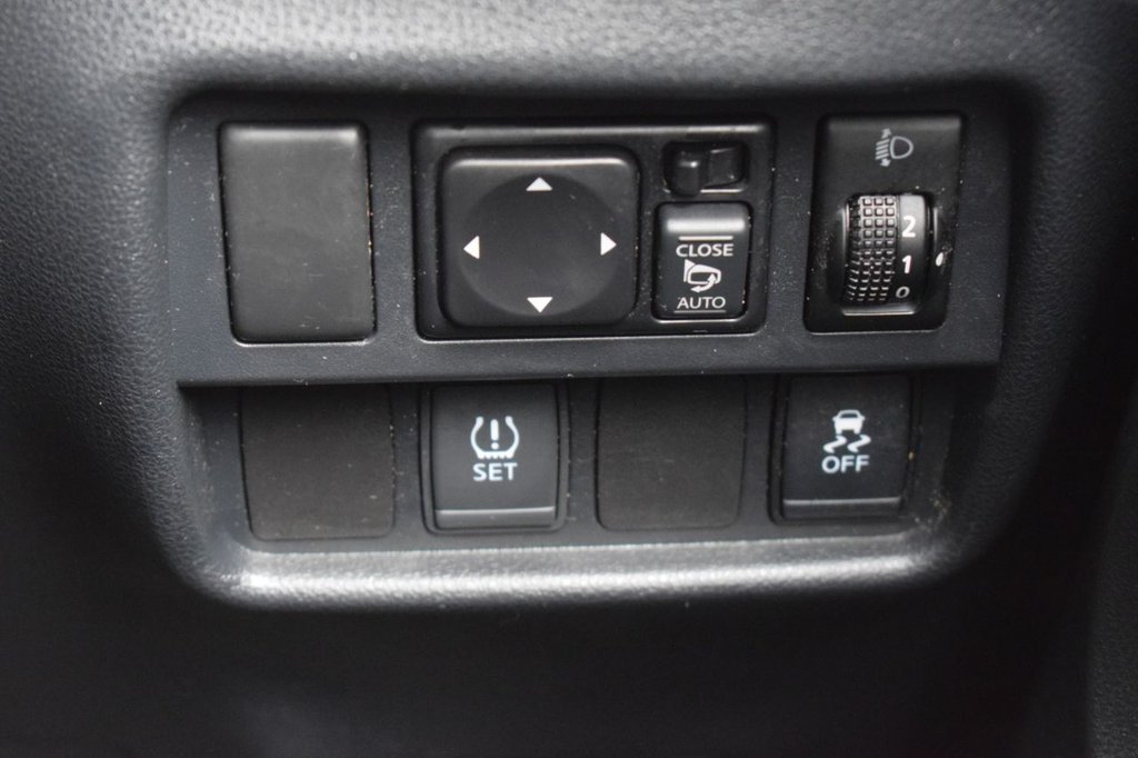 Vehicle 33