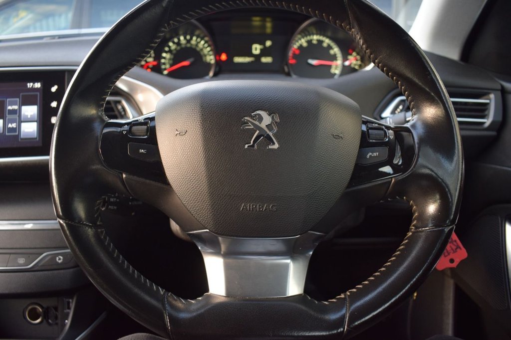 Used Peugeot 308 2017 for sale - 76106153: Photo 10