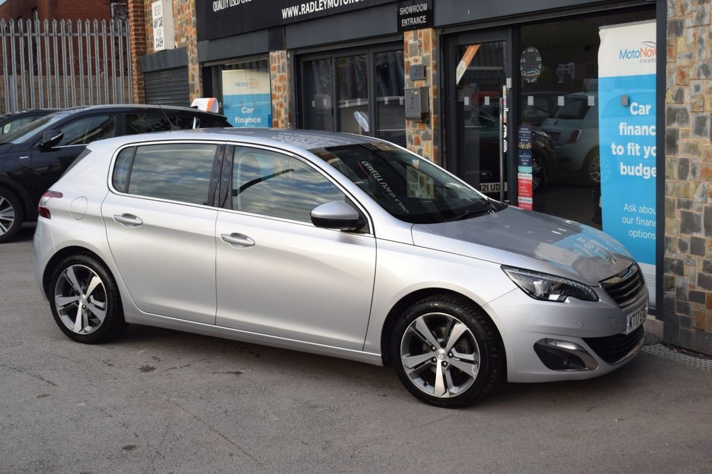 Used Peugeot 308 2017 for sale - 76106153: Photo 13