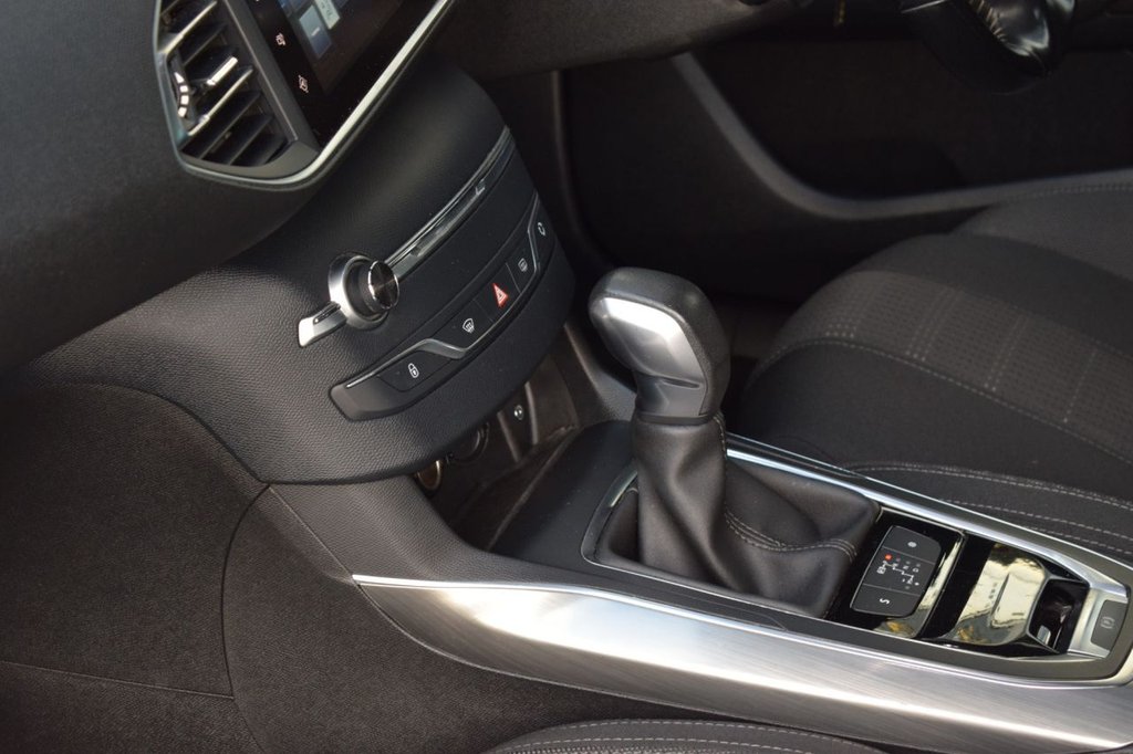 Used Peugeot 308 2017 for sale - 76106153: Photo 23