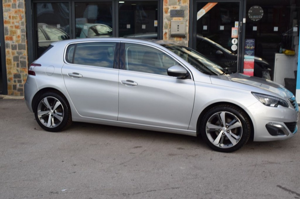 Used Peugeot 308 2017 for sale - 76106153: Photo 30