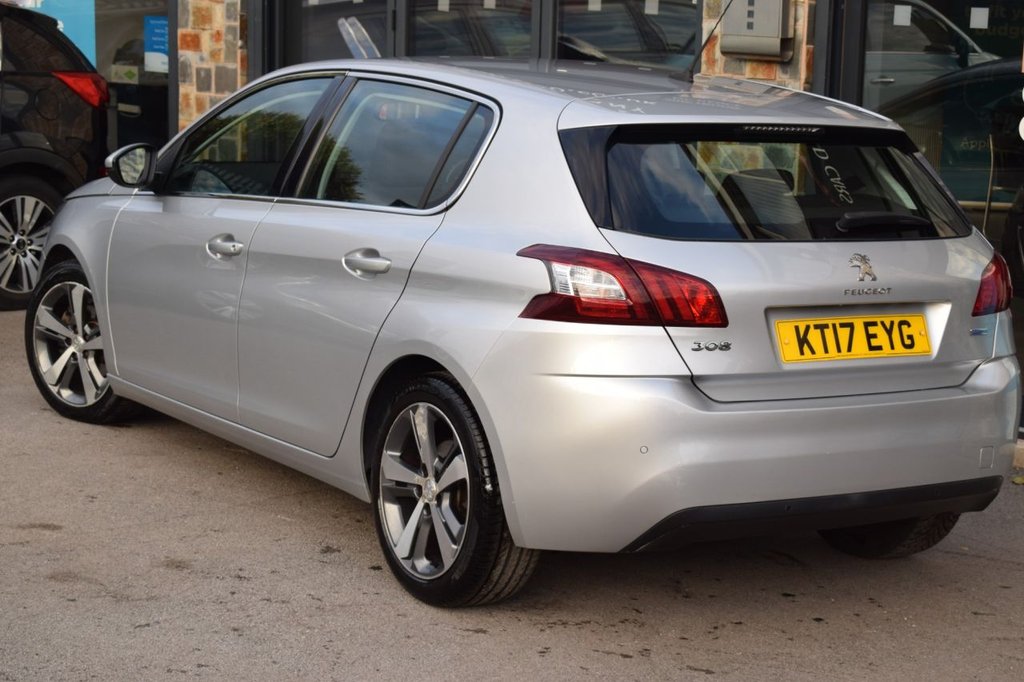 Used Peugeot 308 2017 for sale - 76106153: Photo 32