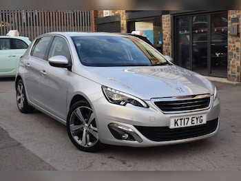 Used Peugeot 308 2017 for sale - 76106153: Photo 4