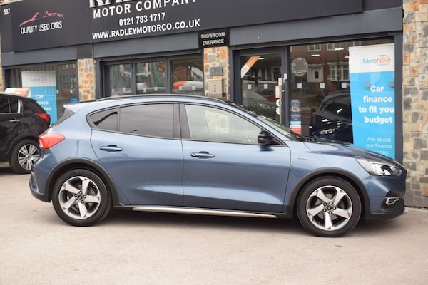 Used Ford Focus 2020 for sale - 76223330: Photo 5