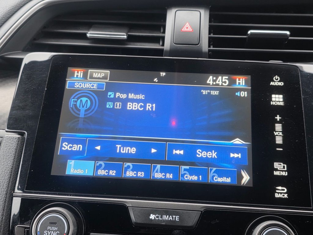 Used Honda Civic 2017 for sale - 77798310: Photo 21