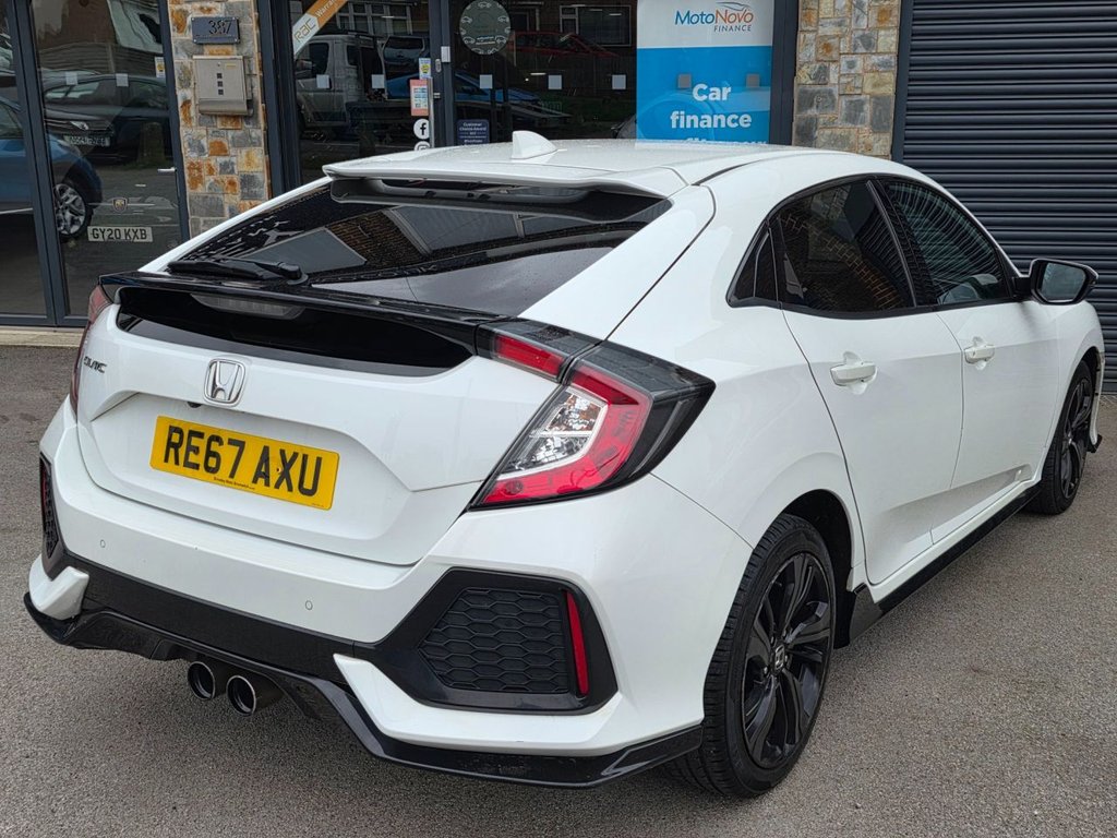 Used Honda Civic 2017 for sale - 77798310: Photo 23