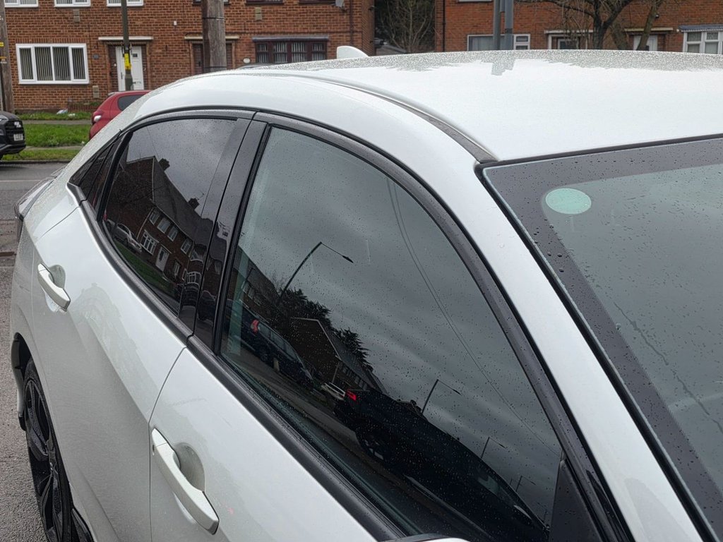 Used Honda Civic 2017 for sale - 77798310: Photo 31