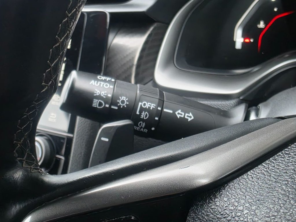 Used Honda Civic 2017 for sale - 77798310: Photo 40