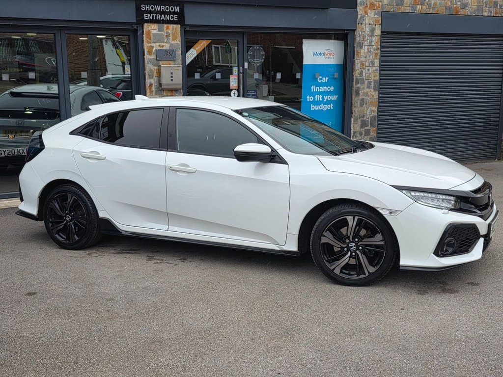 Used Honda Civic 2017 for sale - 77798310: Photo 6