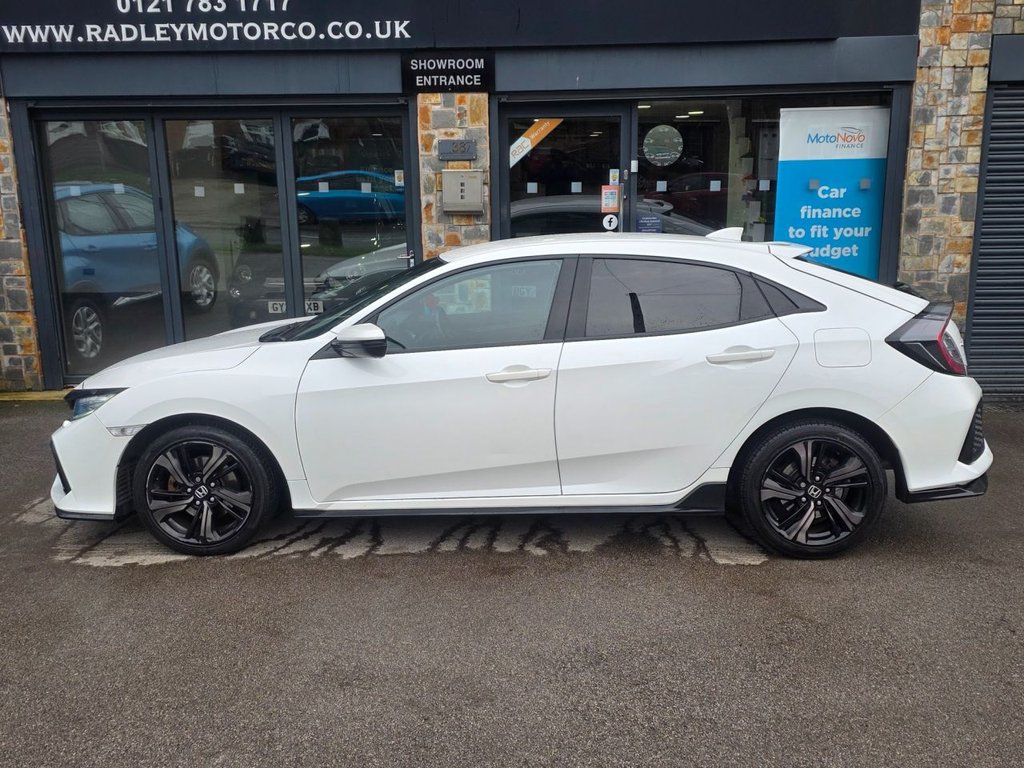 Used Honda Civic 2017 for sale - 77798310: Photo 9