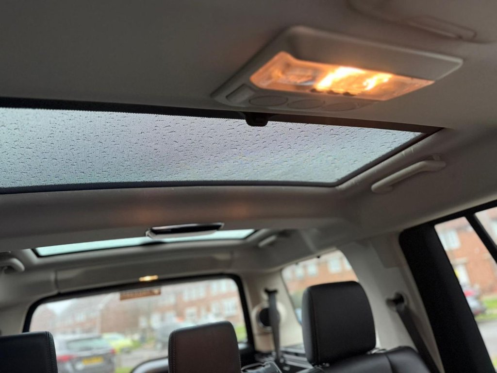 Used Land Rover Discovery 4 2015 for sale - 76420073: Photo 31