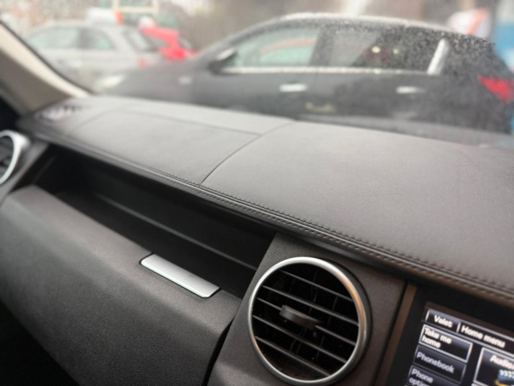 Used Land Rover Discovery 4 2015 for sale - 76420073: Photo 35