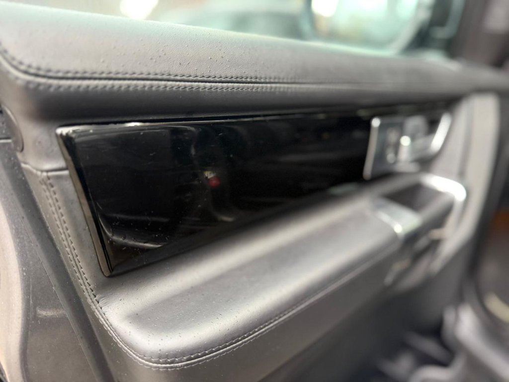 Used Land Rover Discovery 4 2015 for sale - 76420073: Photo 44