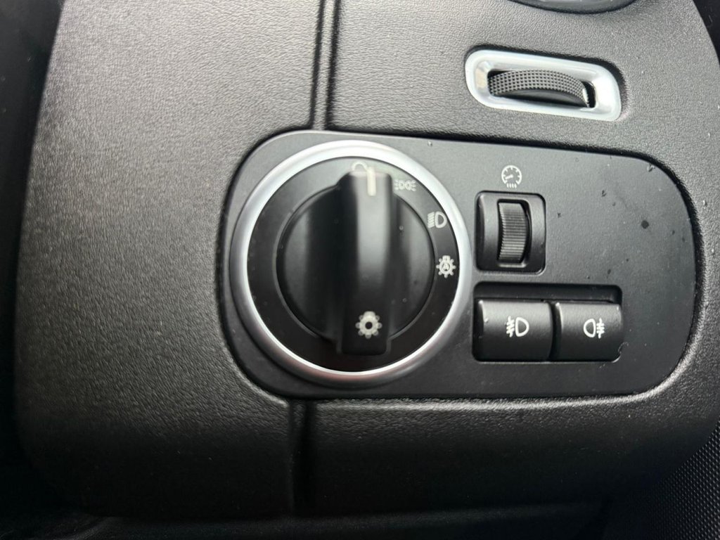 Used Land Rover Discovery 4 2015 for sale - 76420073: Photo 49